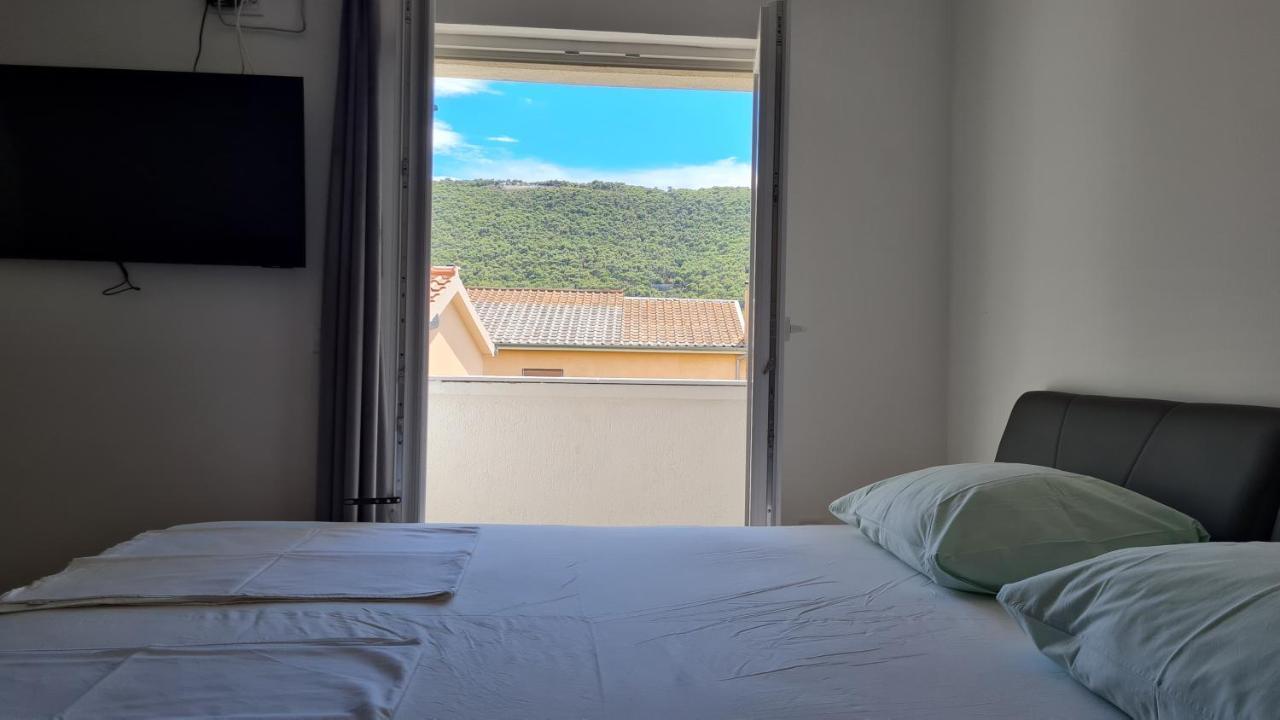 Apartmani Mlinar - Studio Apartment Grebastica Ngoại thất bức ảnh